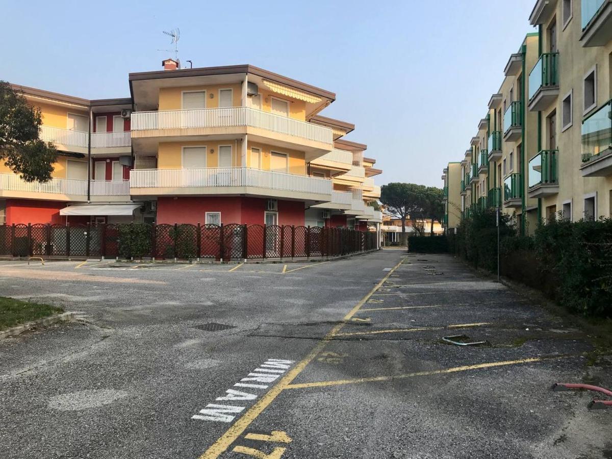 Residence Miriam 2 Bibione Eksteriør billede
